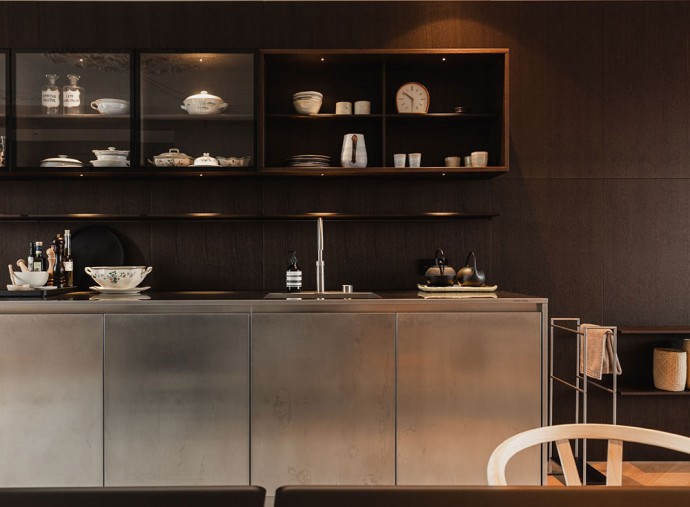 Двухуровневая квартира в центре Амстердама Двухуровневая квартира в центре Амстердама