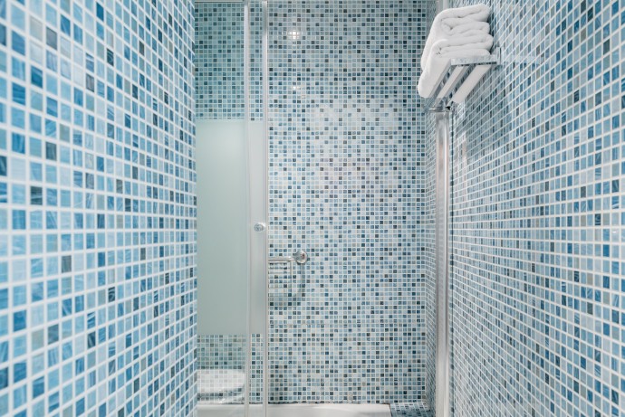 Светлые апартаменты с террасой на крыше