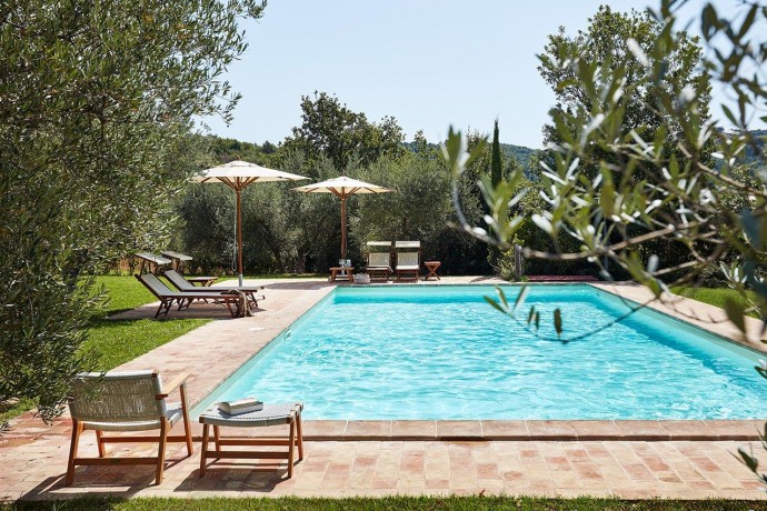 Вилла в Пьегаро, Италия