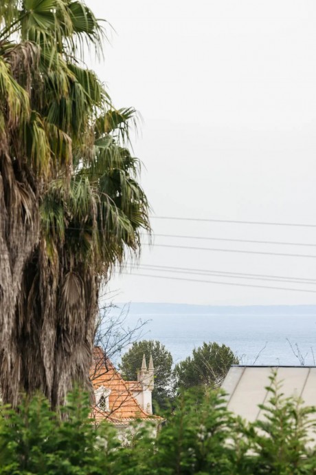 Квартира в здании старинного особняка в Лиссабоне, Португалия (145 м2)