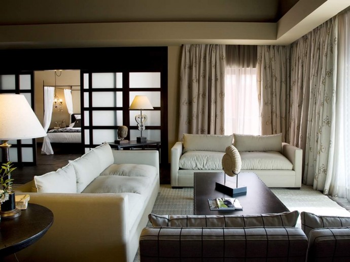 Спа-отель ASIA GARDENS 5* на склоне горы Сьерра-Кортина в Аликанте, Испания Спа-отель ASIA GARDENS 5* на склоне горы Сьерра-Кортина в Аликанте, Испания