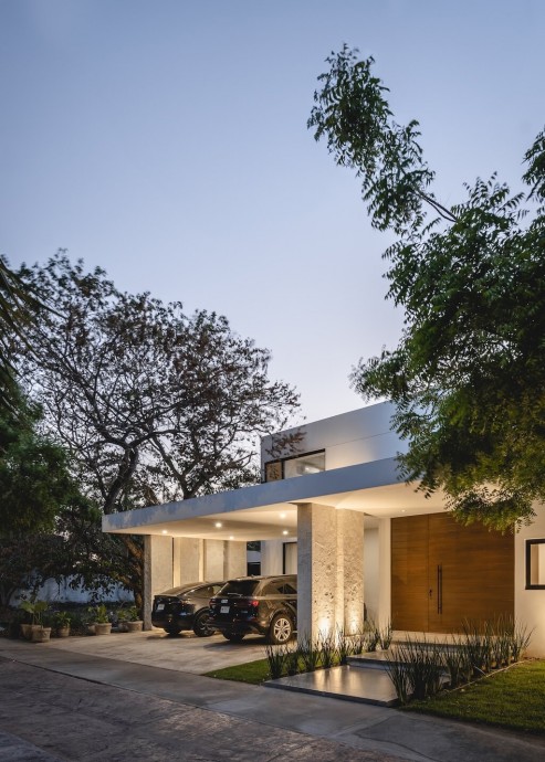 Современный дом в Мериде, Мексика