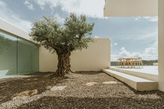 Вилла в местечке Бенаавис в провинции Малага, Испания