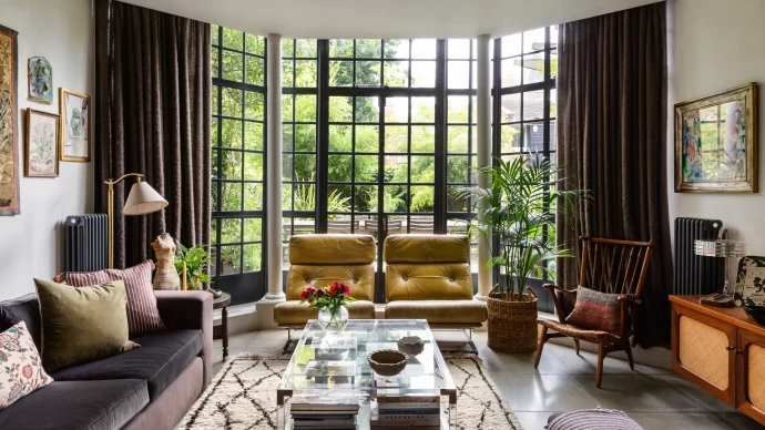 Квартира дизайнера Джорджины Кейв на первом этаже лондонского таунхауса Квартира дизайнера Джорджины Кейв на первом этаже лондонского таунхауса