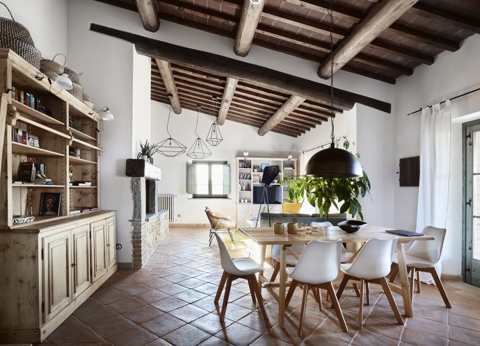 Вилла в Пьегаро, Италия