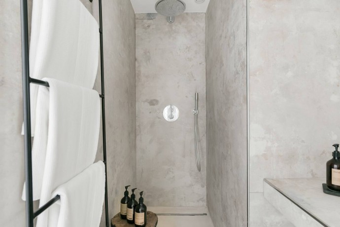 Квартира в старинном здании Ниццы