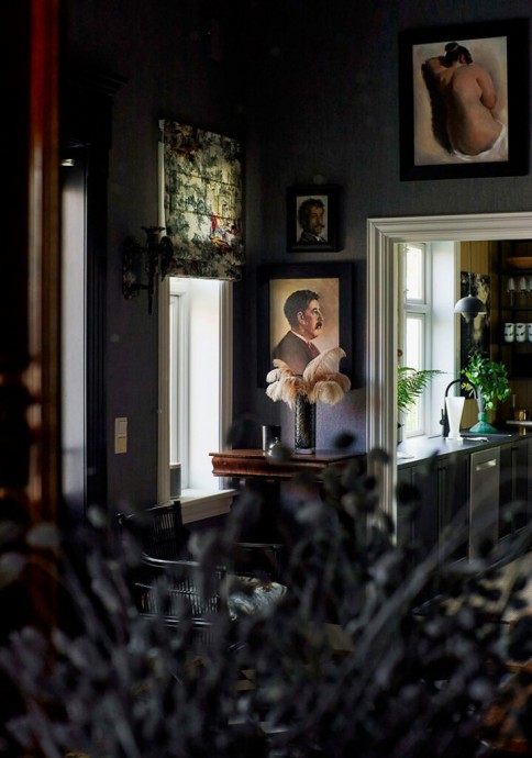 Усадьба 2002 года постройки в пригороде Осло, Норвегия