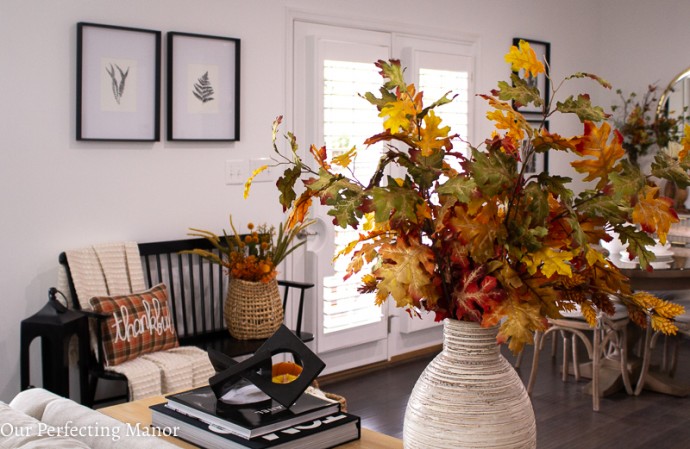 Теплый осенний декор в доме американского блогера Дженис Робинсон (@ourperfectingmanor)