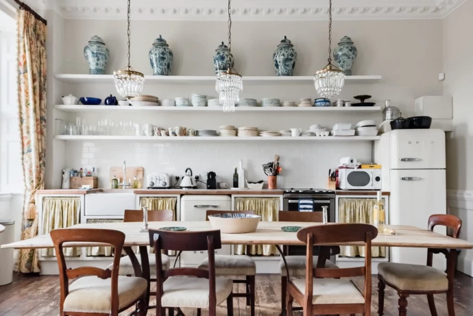 Апартаменты в городке Бат, Великобритания