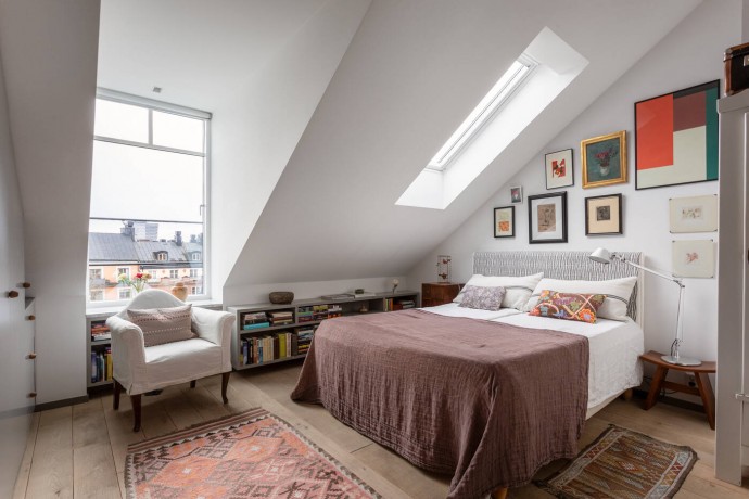 Мансарда площадью 149 м2 в доме 1929 года в Стокгольме Мансарда площадью 149 м2 в доме 1929 года в Стокгольме