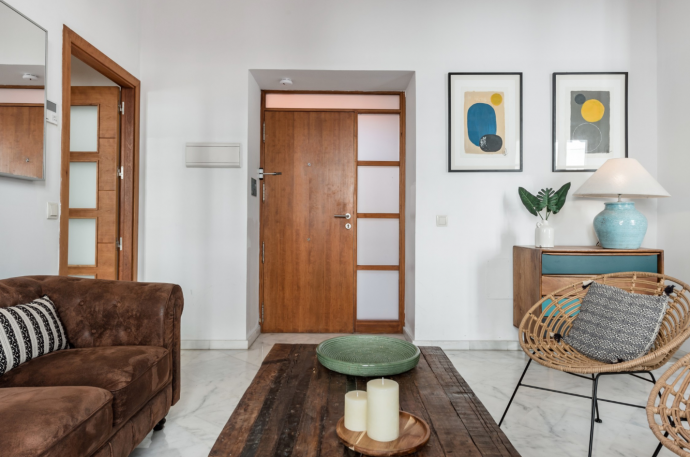 Светлые апартаменты с террасой на крыше