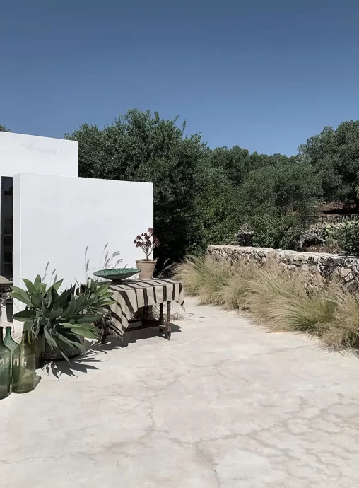 Дом скульптора и керамиста Нини Бонаволья в Апулии, Италия