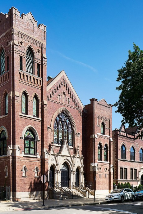 Квартира дизайнера Алиссы Джонсон в здании бывшей церкви в Чикаго