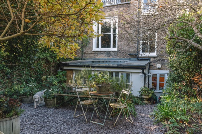 Квартира с выходом в сад в Лондоне