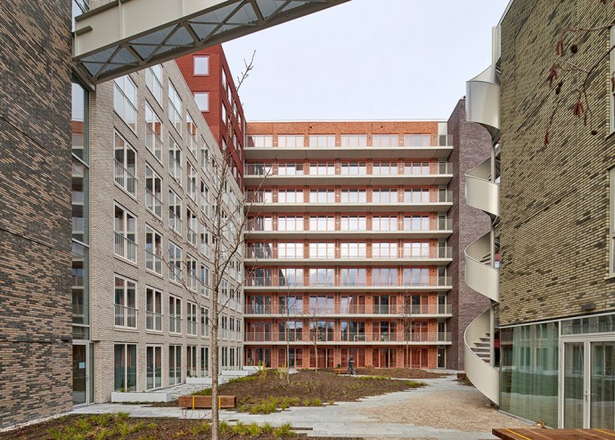 Жилой комплекс Domus Houthaven в Амстердаме Жилой комплекс Domus Houthaven в Амстердаме