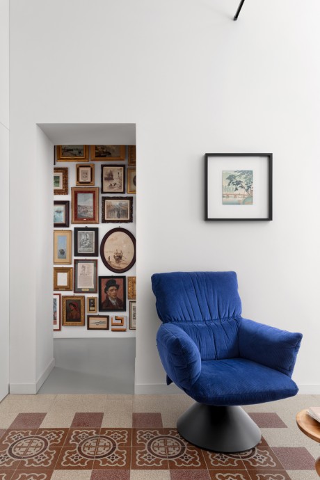 Квартира для молодой пары в доме 1936 года постройки в итальянском городке Салерно (75 м2)