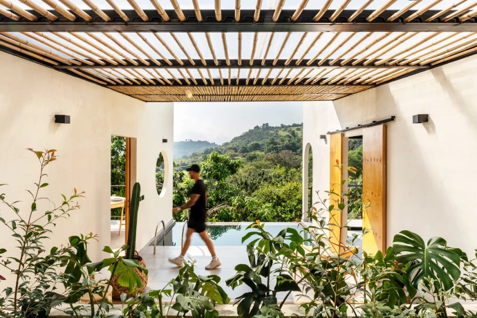 Дом площадью 100 м2 в Колумбии