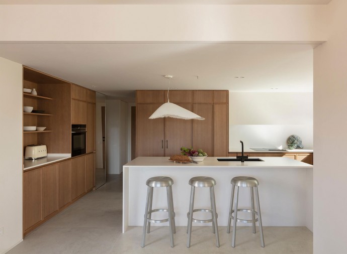 Двухуровневая квартира в центре Барселоны Двухуровневая квартира в центре Барселоны