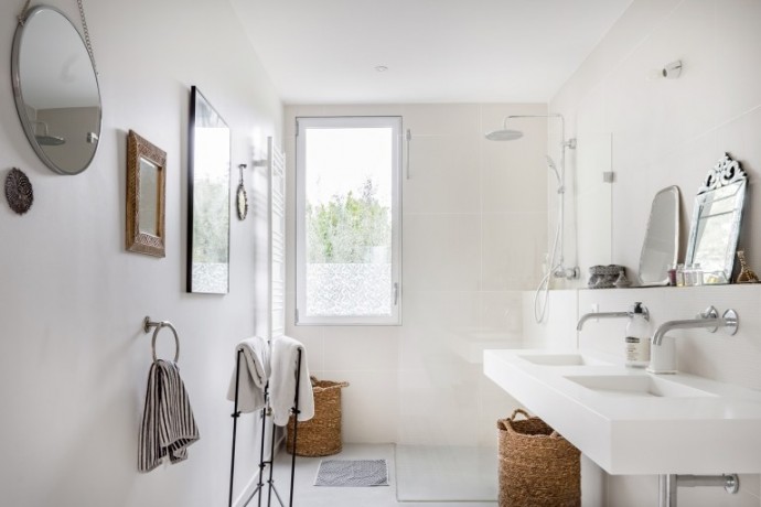 Дом недалеко от города Монпелье, Франция Дом недалеко от города Монпелье, Франция