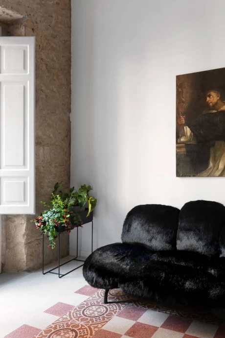 Квартира для молодой пары в доме 1936 года постройки в итальянском городке Салерно (75 м2)