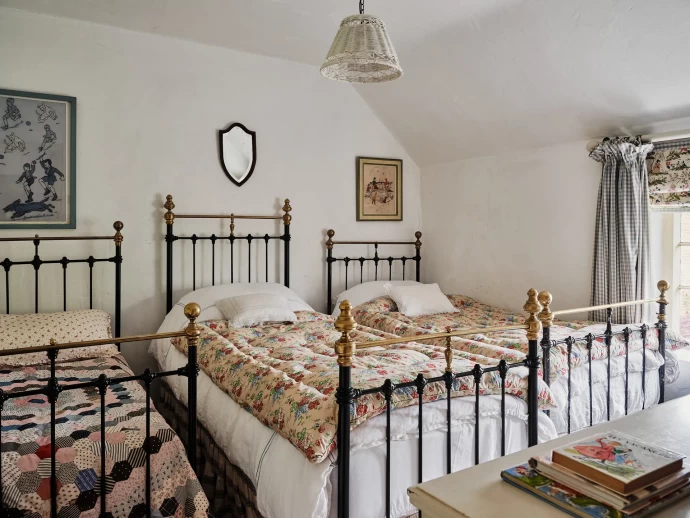 Старинный коттедж внучатой племянницы Льва Толстого графини Александры Толстой в Оксфордшире