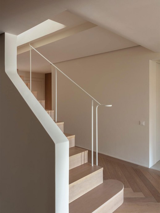 Двухуровневая квартира в центре Барселоны Двухуровневая квартира в центре Барселоны