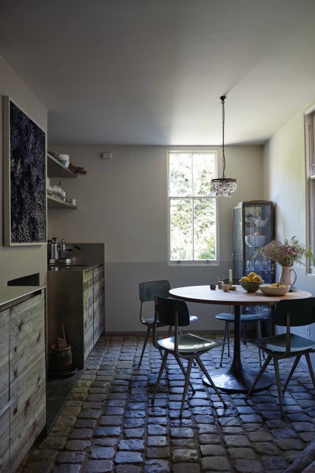 Дом совладелицы британского мебельного бренда Ocher Соленн де ла Фушардье на севере Лондона Дом совладелицы британского мебельного бренда Ocher Соленн де ла Фушардье на севере Лондона