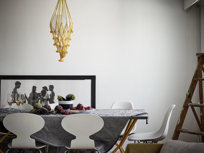 Двухуровневая квартира в доме начала XX века в Стокгольме (135 м2)