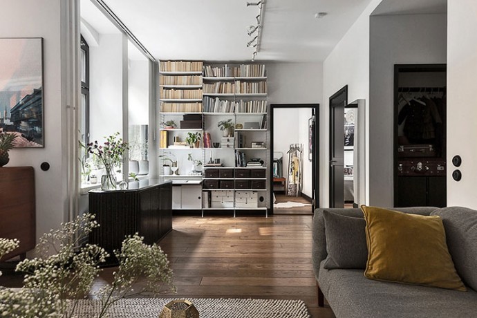 Квартира на первом этаже с собственным двориком (80 м2)