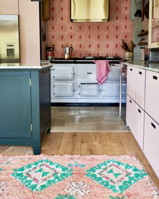 Дом дизайнеров Джейн и Джеймса Конвей в Хартфордшире, Великобритания Дом дизайнеров Джейн и Джеймса Конвей в Хартфордшире, Великобритания