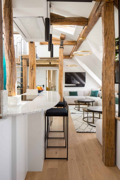 Мансарда площадью 65 м2 в Париже