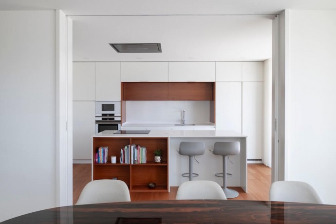 Современный дом в Каррегосе, Португалия