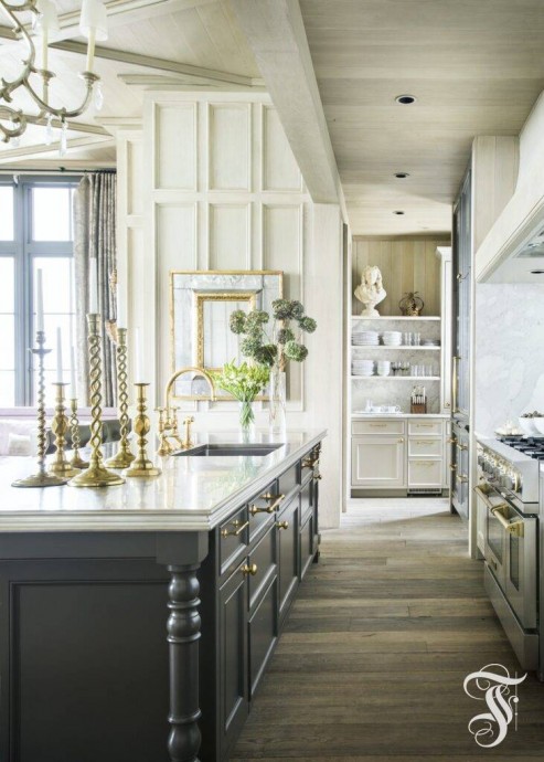 Современный дом с видом на океан в местечке Элис-Бич, Флорида