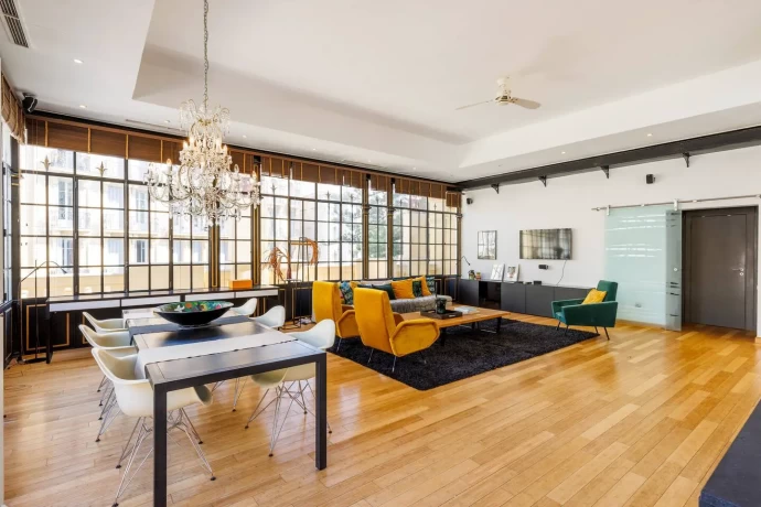 Квартира в доме 1907 года постройки в Ницце