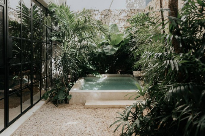 Лофт с небольшим садом и бассейном в Тулуме, Мексика