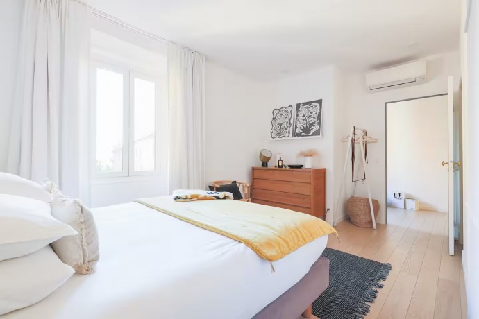 Квартира в старинном здании Ниццы