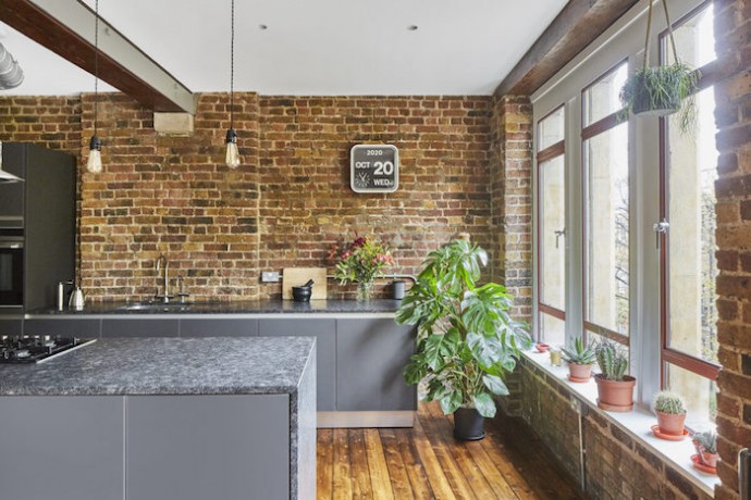 Лофт на территории бывшего склада 1870 года постройки в Лондоне Лофт на территории бывшего склада 1870 года постройки в Лондоне