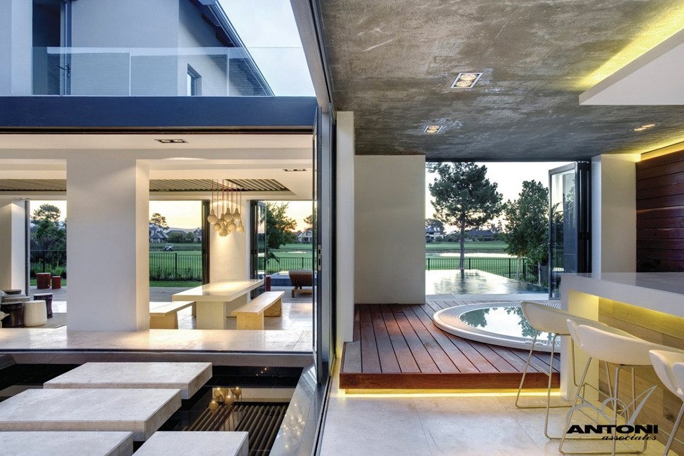 Особняк на территории элитного гольф-клуба в Южной Африке