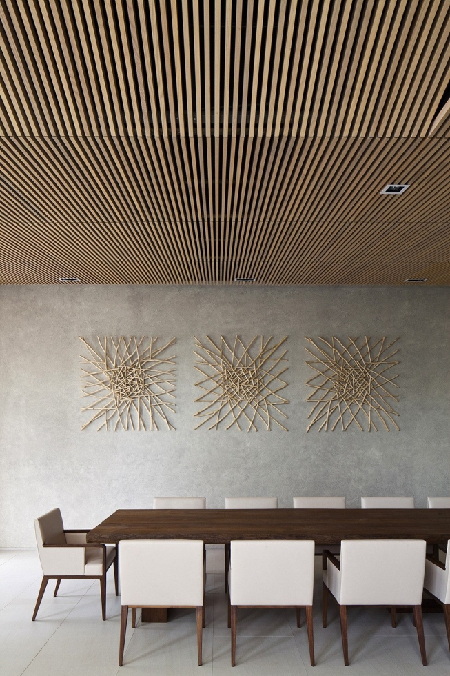 Дом с бассейном на крыше в Хошимине