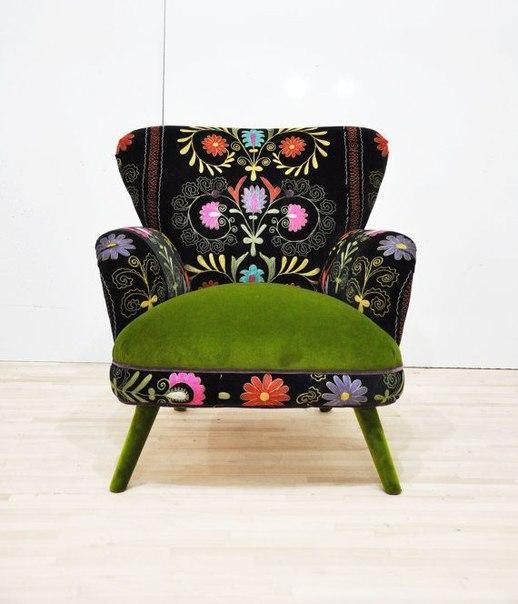 Дизайнерские кресла.