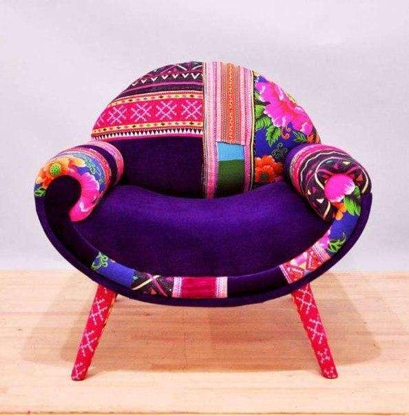 Дизайнерские кресла.