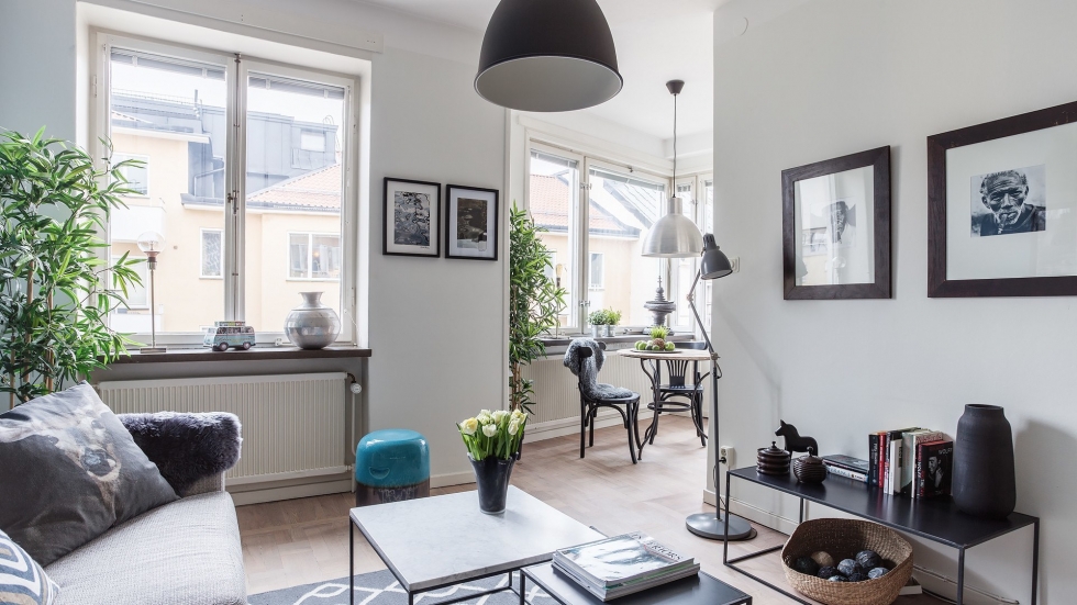 Скандинавская квартира 38 м² с небесными акцентами