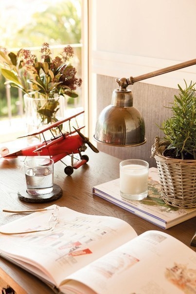 Интерьер дома в светлых тонах Интерьер дома в светлых тонах