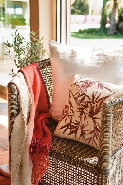 Интерьер дома в светлых тонах Интерьер дома в светлых тонах